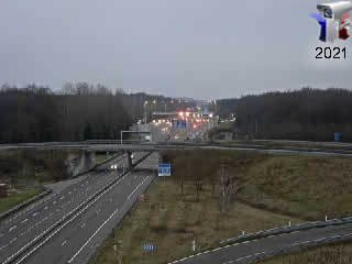 Webcam Dijon - Autoroute A39 en périphérie de Dijon Est et à proximité de la barrière de péage de Crimolois, vue or - via france-webcams.com