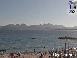 Webcam de Cannes - Quai Laubeuf live - ID N°: 333 - France Webcams Annuaire