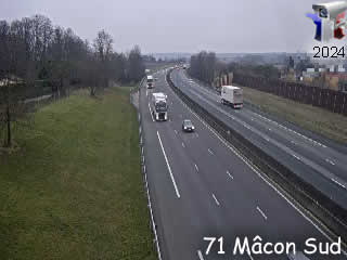 Webcam Mâcon - Autoroute A6 en périphérie de Mâcon Sud, vue orientée vers Paris - ID N°: 862 - France Webcams Annuaire
